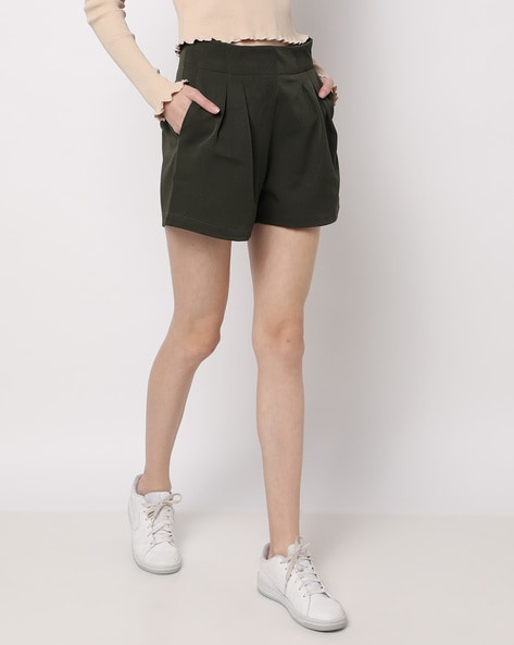 PLEATED SHORTS