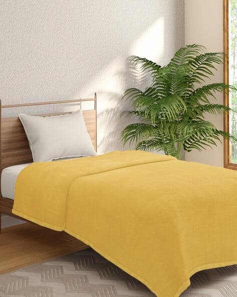 Buy Yellow Blankets, Dohars Quilts for Home Kitchen by STELLAR