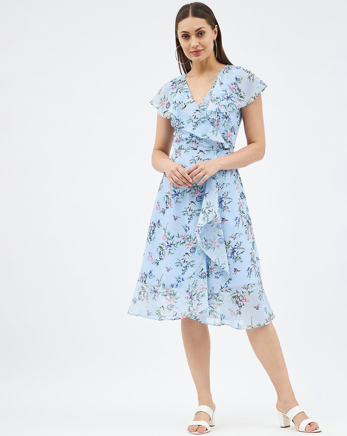 Billie and blossom deals blue floral dress