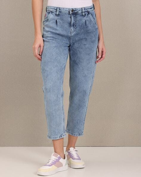 mom jeans relaxed fit