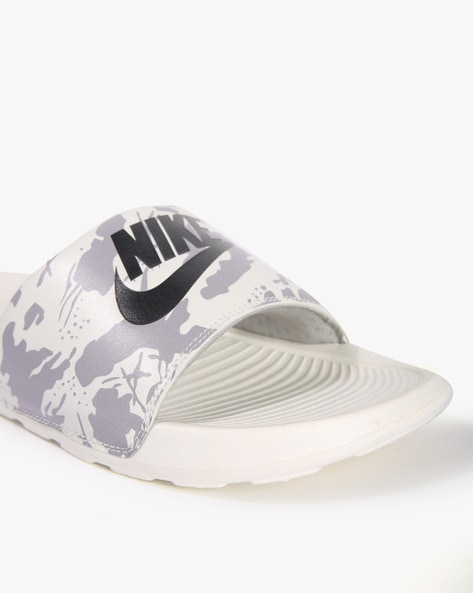 Buy White Flip Flop & Slippers for Men by NIKE Online