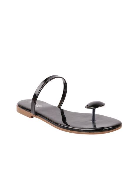 toe ring jelly sandals