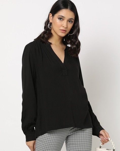 Gap on sale black blouse