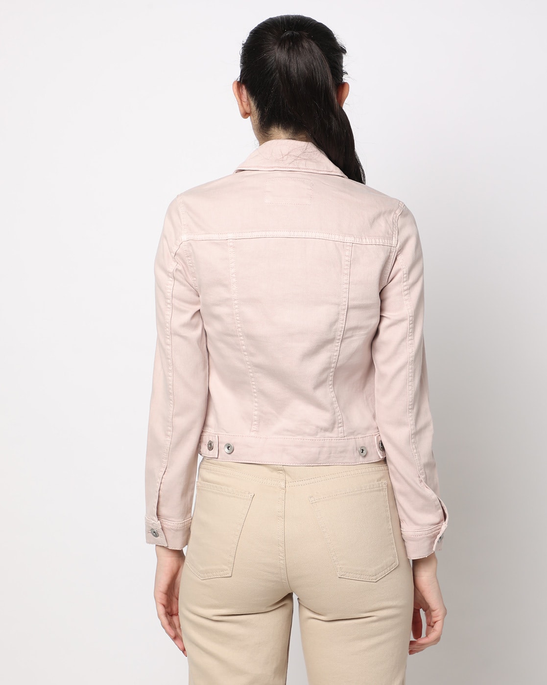 Full Sleeve Peach Ladies Stylish Denim Jacket, Size: Medium