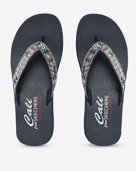 Skechers yoga foam flip discount flops uk