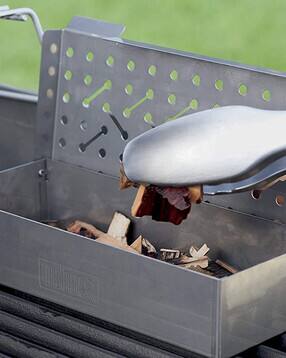 Weber Universal Steel Smoker Box -picture-15
