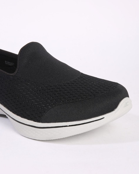 Skechers go walk clearance pursuit