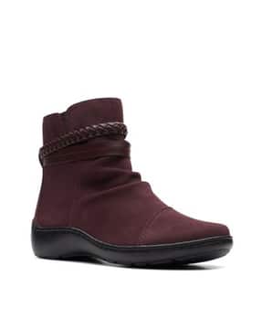 clarks boots wide fit