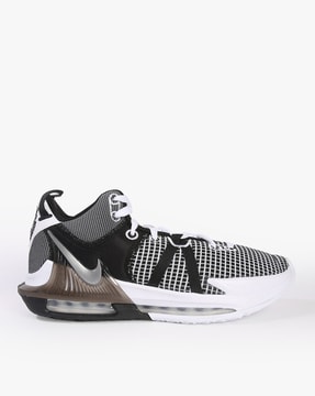 Lebron shoes discount 2019 price