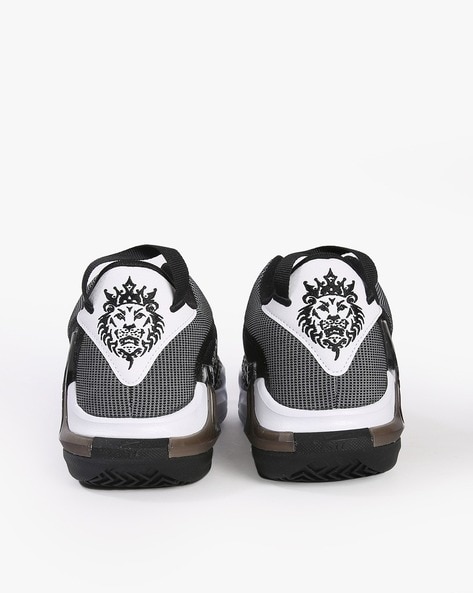 Men's lebron witness ii outlet basketball shoes - black/white