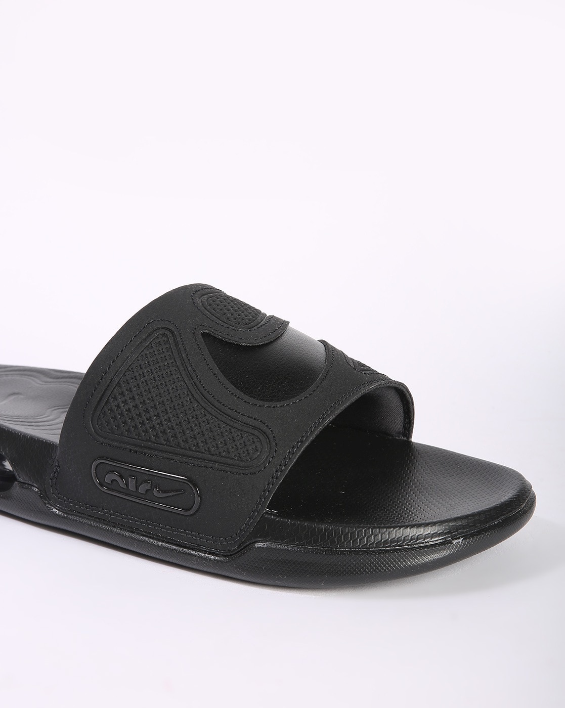 Buy Black Flip Flop Slippers for Men by NIKE Online Ajio