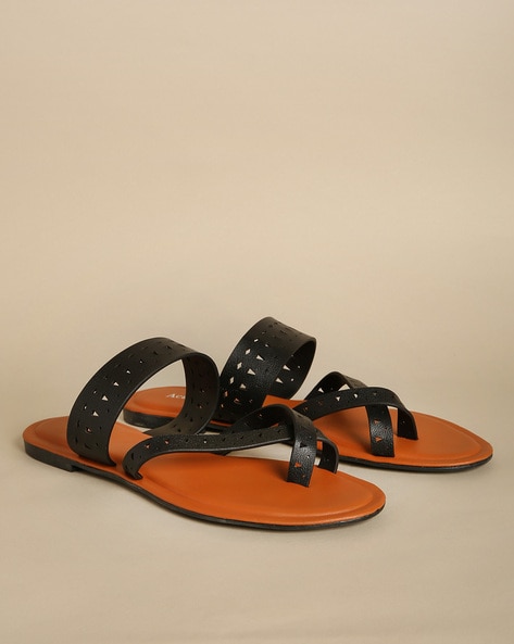 VALENTINO GARAVANI | Rockstud Leather Sandals | Women | Flat Sandals |  Flannels