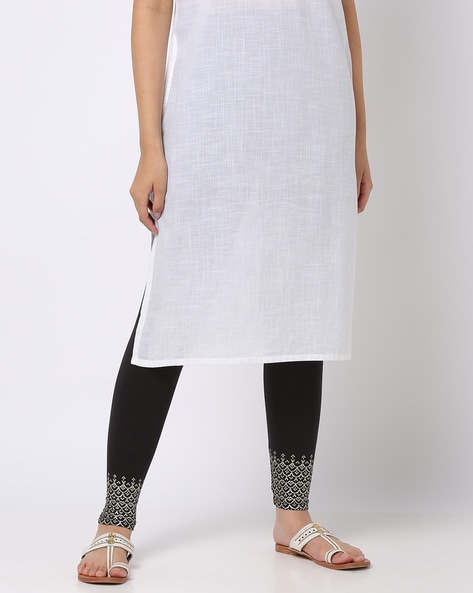 Intricate White Colored Casual Wear Cotton Kurti With Dupatta