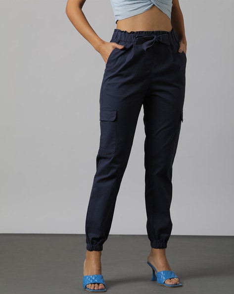 Buy FOREVER NEW Womens Relaxed Fit Amber Cargo Pants  Shoppers Stop