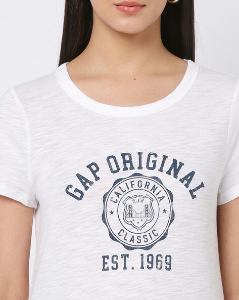 Gap womens white clearance t shirt