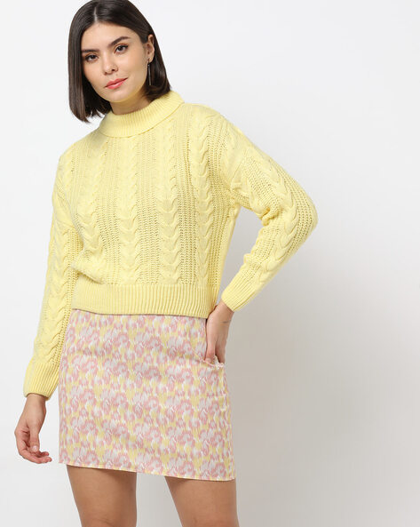 Pastel yellow outlet pullover