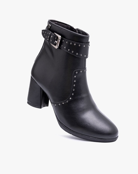 Buy Louis Vuitton Louis vuitton Star Trail Ankle Boot at Redfynd