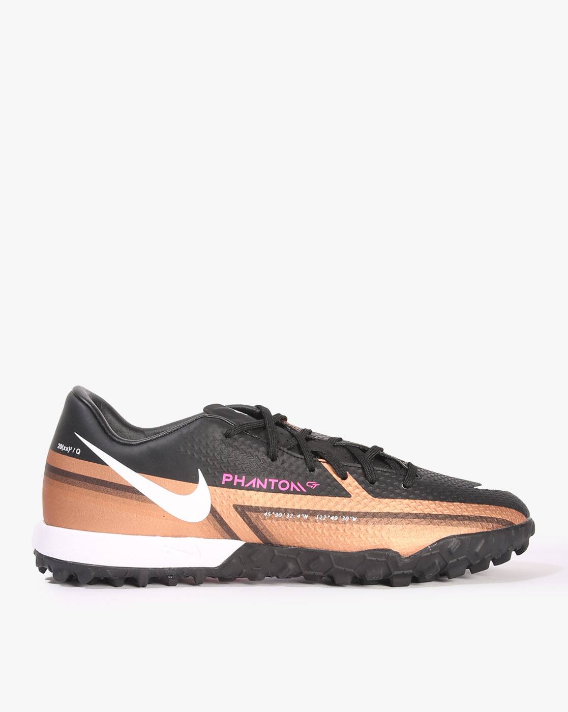 ajio nike football shoes
