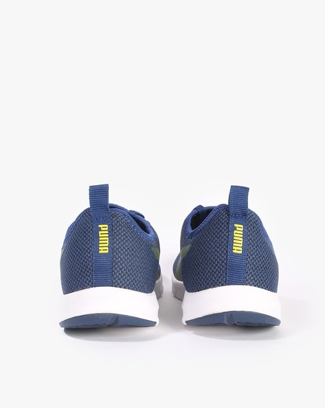 Puma roshe on sale