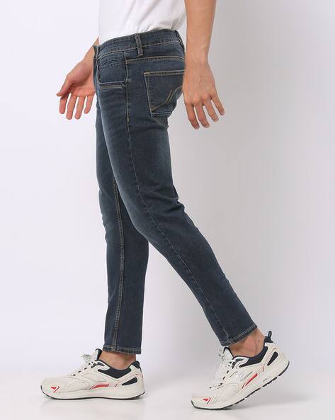 Mid-Wash Cropped Fit Jeans