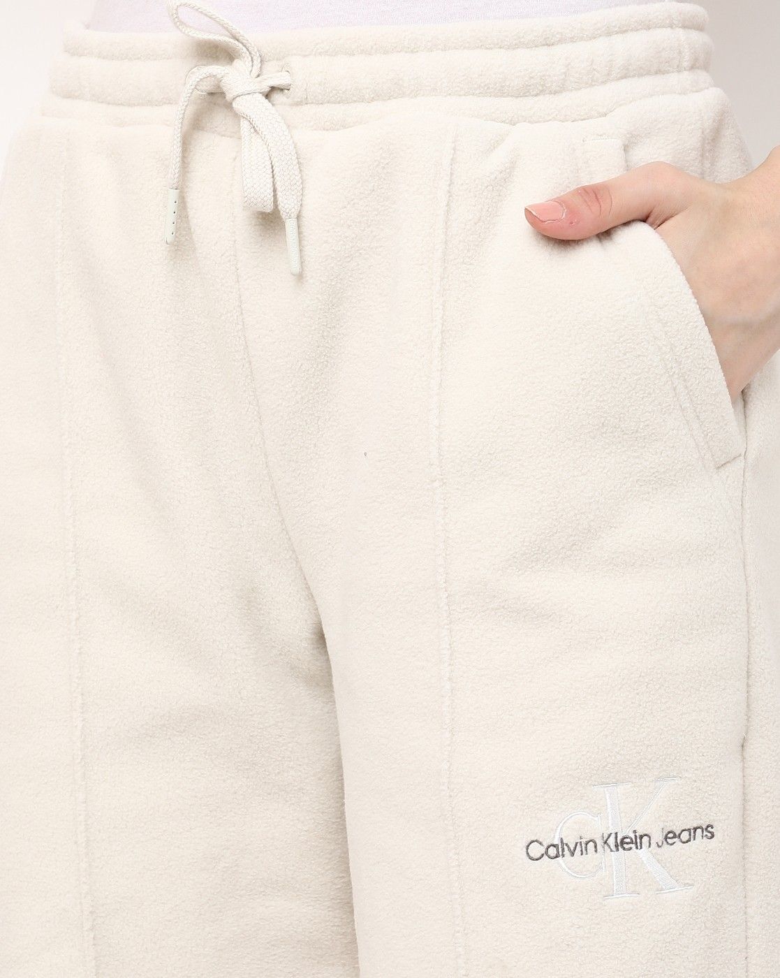 Jogger Pants CALVIN KLEIN JEANS Relaxed Sherpa Joggers UNISEX Cream