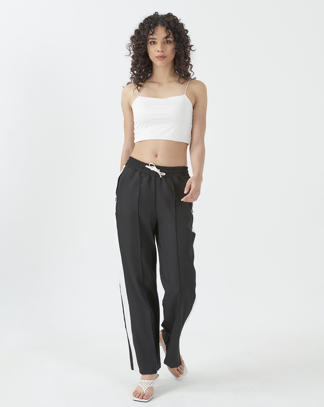 Nike Bliss Women's Dri-FIT Trousers. Nike.com