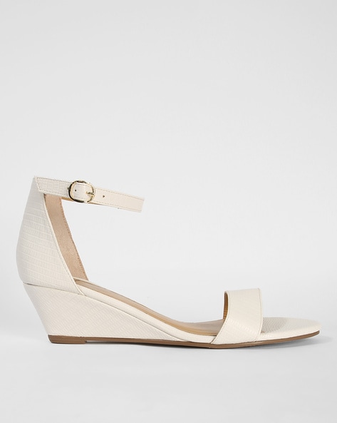 White wedge online sandal