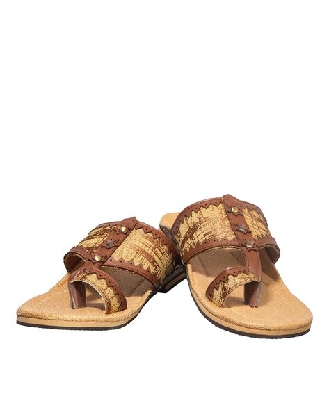 Khadims discount kolhapuri chappal