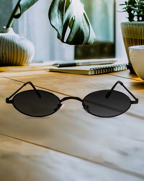 oval black sunglasses