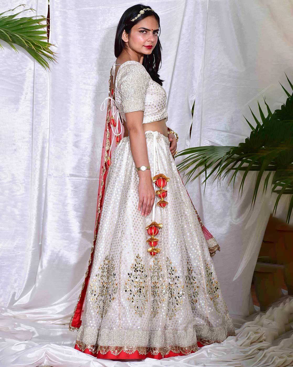 Fashion Tips: शादी फंक्शन में पहनना है लहंगा, सुष्मिता सेन की भाभी से लें  आइडिया! | try Charu Asopa lehenga design for wedding season fashion tips |  TV9 Bharatvarsh