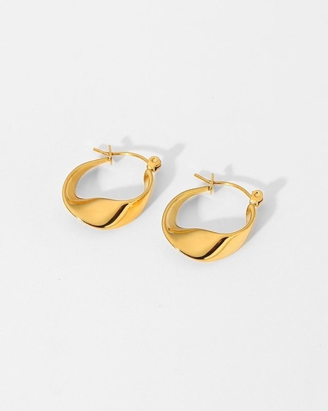 Gold Hoop Earrings | Gold jewelry earrings, Gold jewelry fashion, Gold  jewelry simple necklace