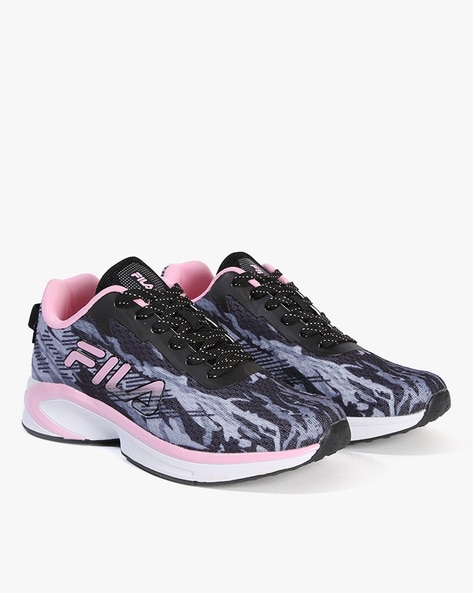 Fila shoes best sale for women black