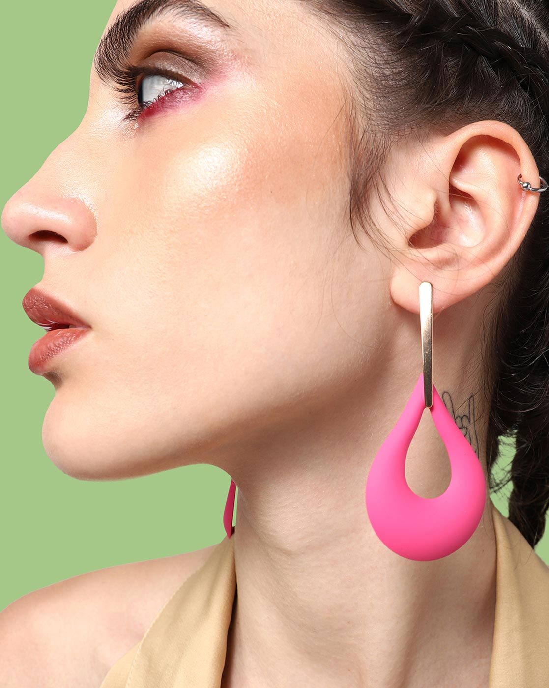 Women's Alloy Stud Earrings in Gold and Pink | Pink stud earrings, Stud  earrings, Online earrings