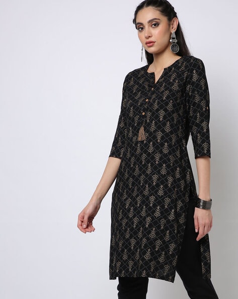 Avaasa and non branded Kurtis online shopping