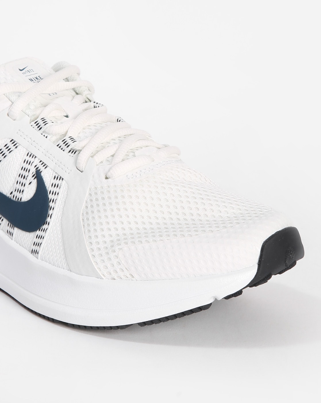 Buy White Sports Shoes for Men by NIKE Online | Ajio.com