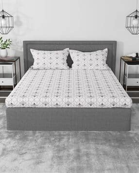 120 TC Geometric Print King Size Bedsheet with Pillow Covers-image-15