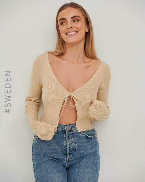 Cropped V-Neck Cardigan