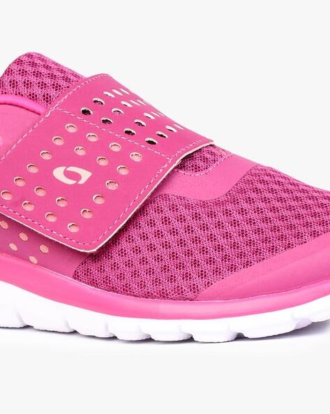 Pink cross training discount shoes