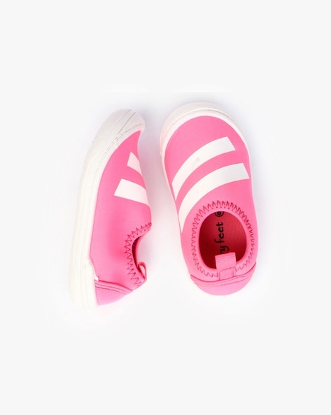 Striped Round-Toe Slip-On Shoes