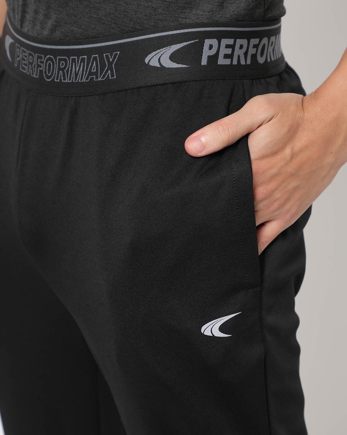 Made with Dryfit 100% Micropolyester fabric, Helps keeps fabric fresh from  odor,Fast dry, super breathable, sweat absorbent and comfortable. It can to  be worn in all conditions all year round, and made