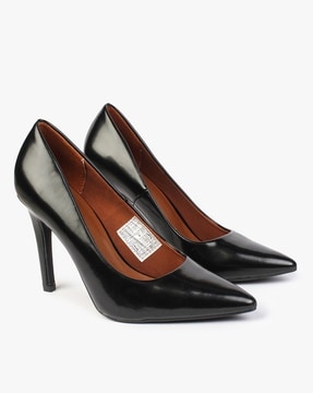 Payless fioni on sale