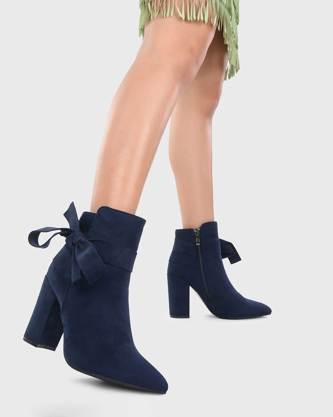 Buy Flat n Heels Women Navy Blue Solid Heeled Boots on Myntra |  PaisaWapas.com