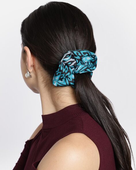 Buy Assorted Hair Accessories for Women by Aditi Wasan Online