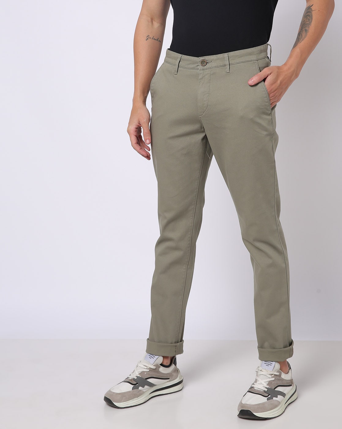 Buy Louis Philippe Jeans Men Flat Front Comfort Tapered Fit Low Rise Chinos  - Trousers for Men 22679968 | Myntra