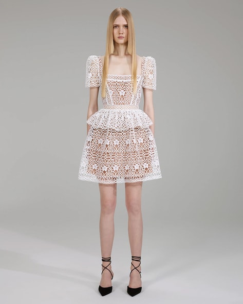 Self portrait tiered hotsell guipure lace mini dress