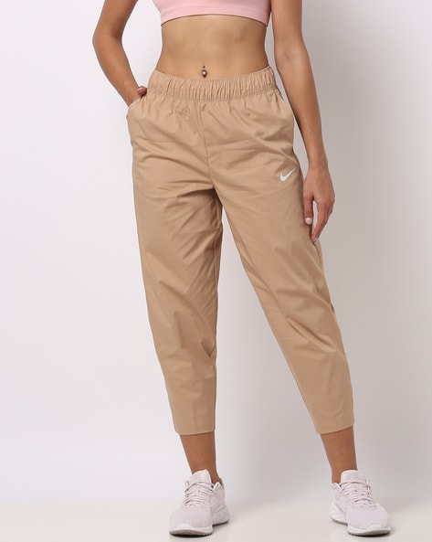 Nike Women's NSW Sportswear Essential Fleece Pants Joggers