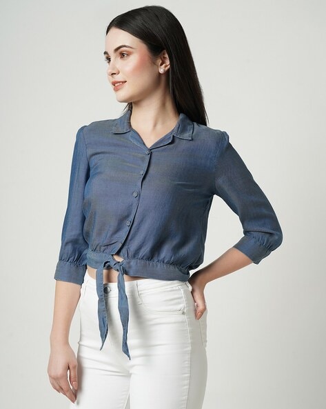 Tie up shirt + Light Blue Denim Jeans