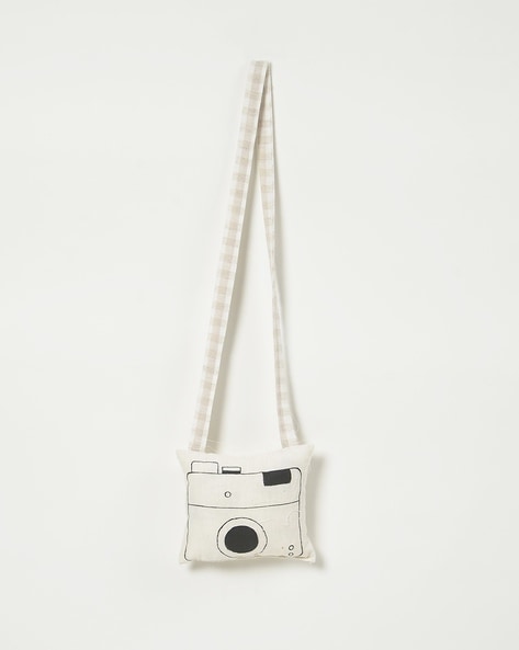 QURA Handmade Plush Toy Sling Camera