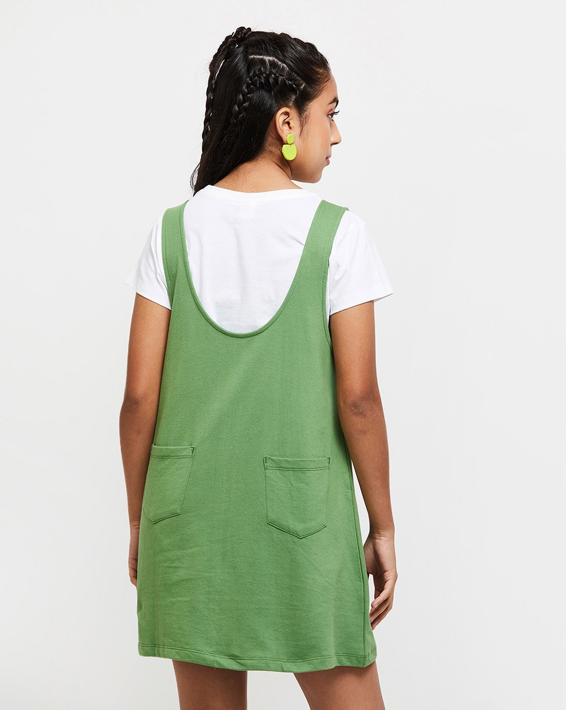 supre pinafore