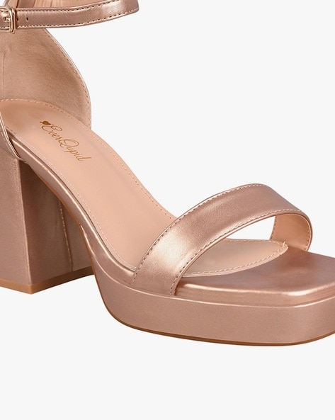 Qupid rose hot sale gold sandals